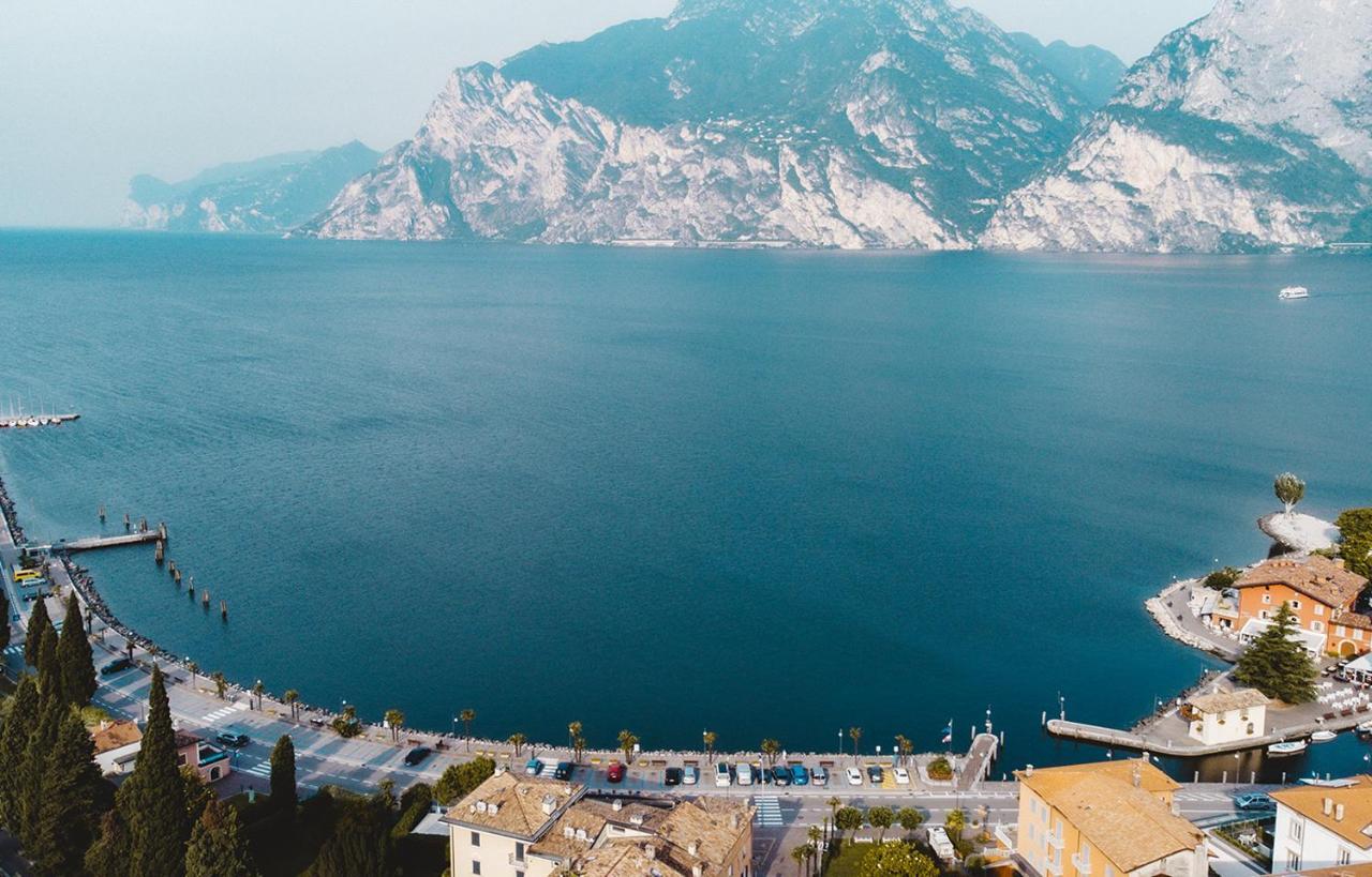 Casa Nataly Bed and Breakfast Torbole Sul Garda Exteriör bild