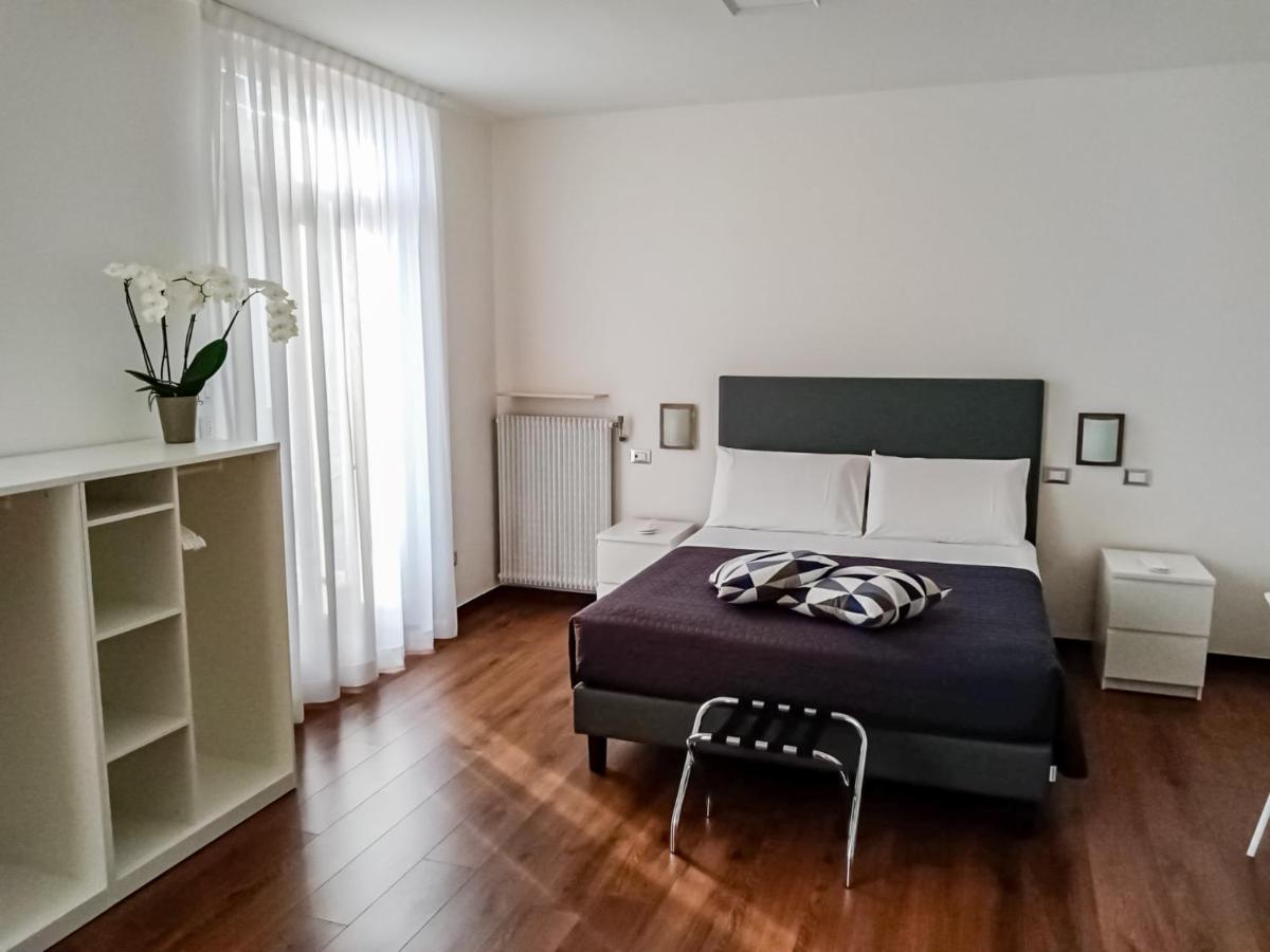 Casa Nataly Bed and Breakfast Torbole Sul Garda Exteriör bild
