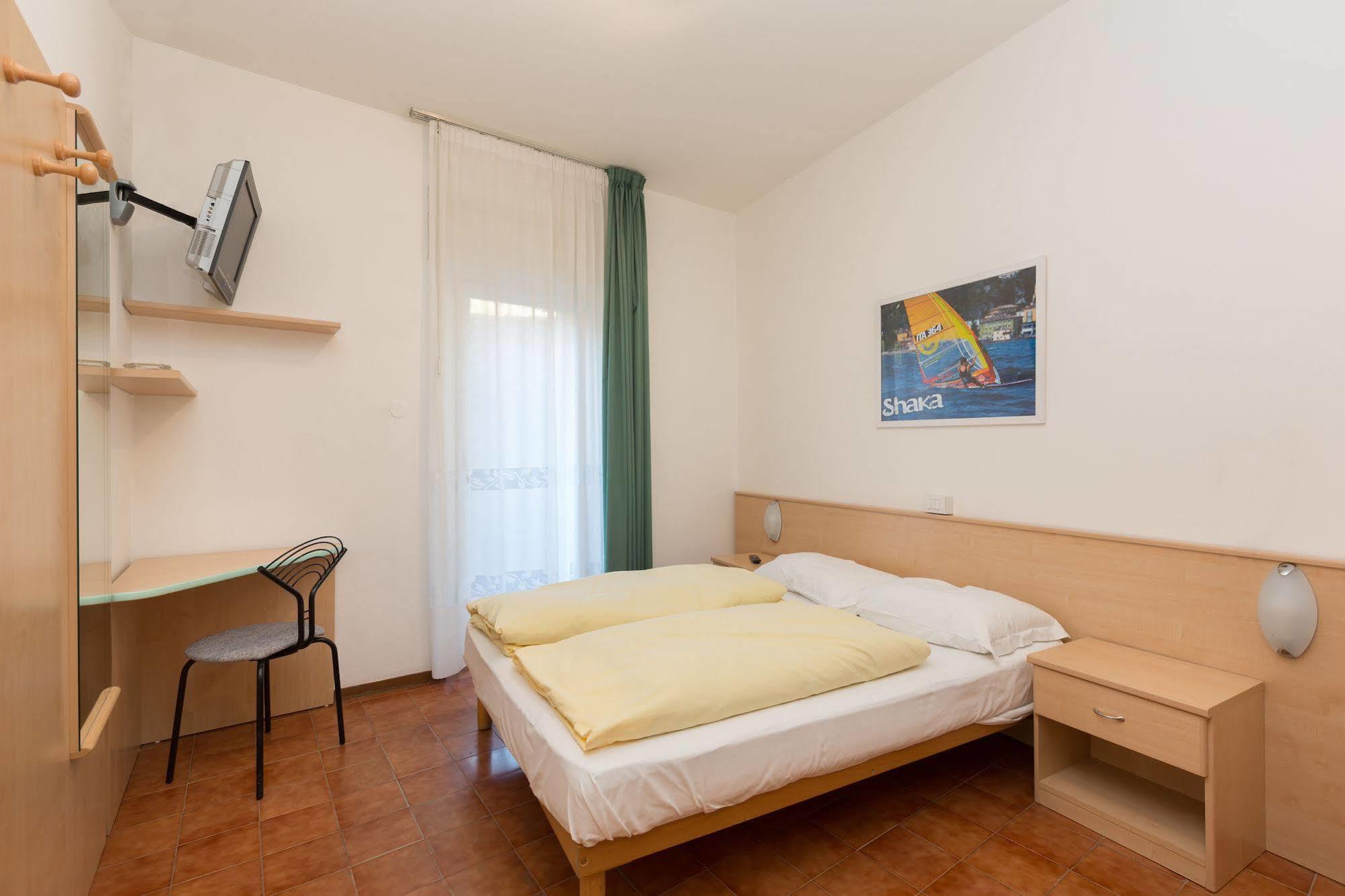 Casa Nataly Bed and Breakfast Torbole Sul Garda Exteriör bild