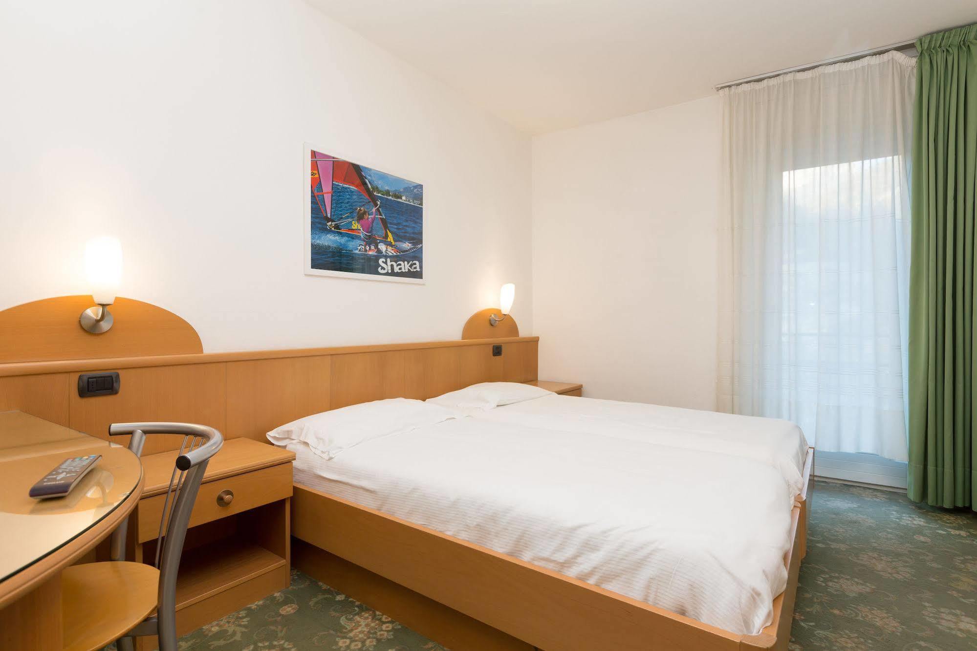 Casa Nataly Bed and Breakfast Torbole Sul Garda Exteriör bild