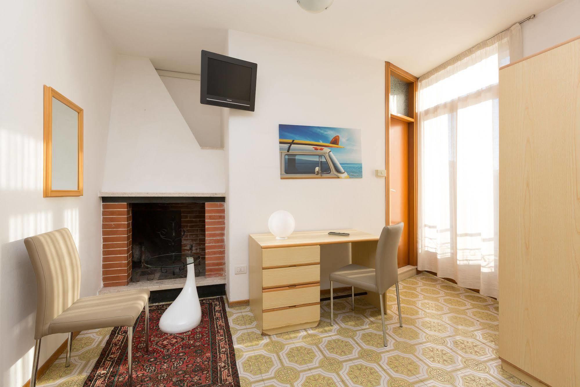 Casa Nataly Bed and Breakfast Torbole Sul Garda Exteriör bild