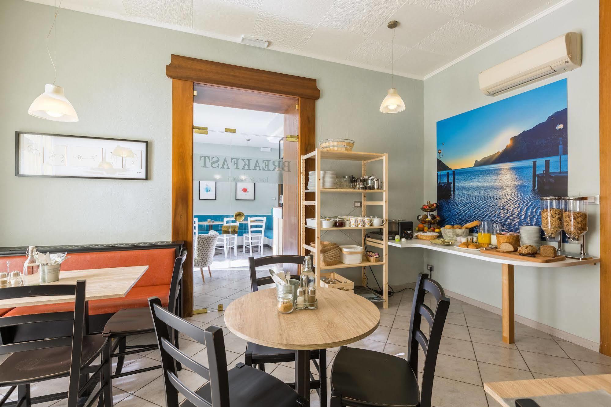 Casa Nataly Bed and Breakfast Torbole Sul Garda Exteriör bild